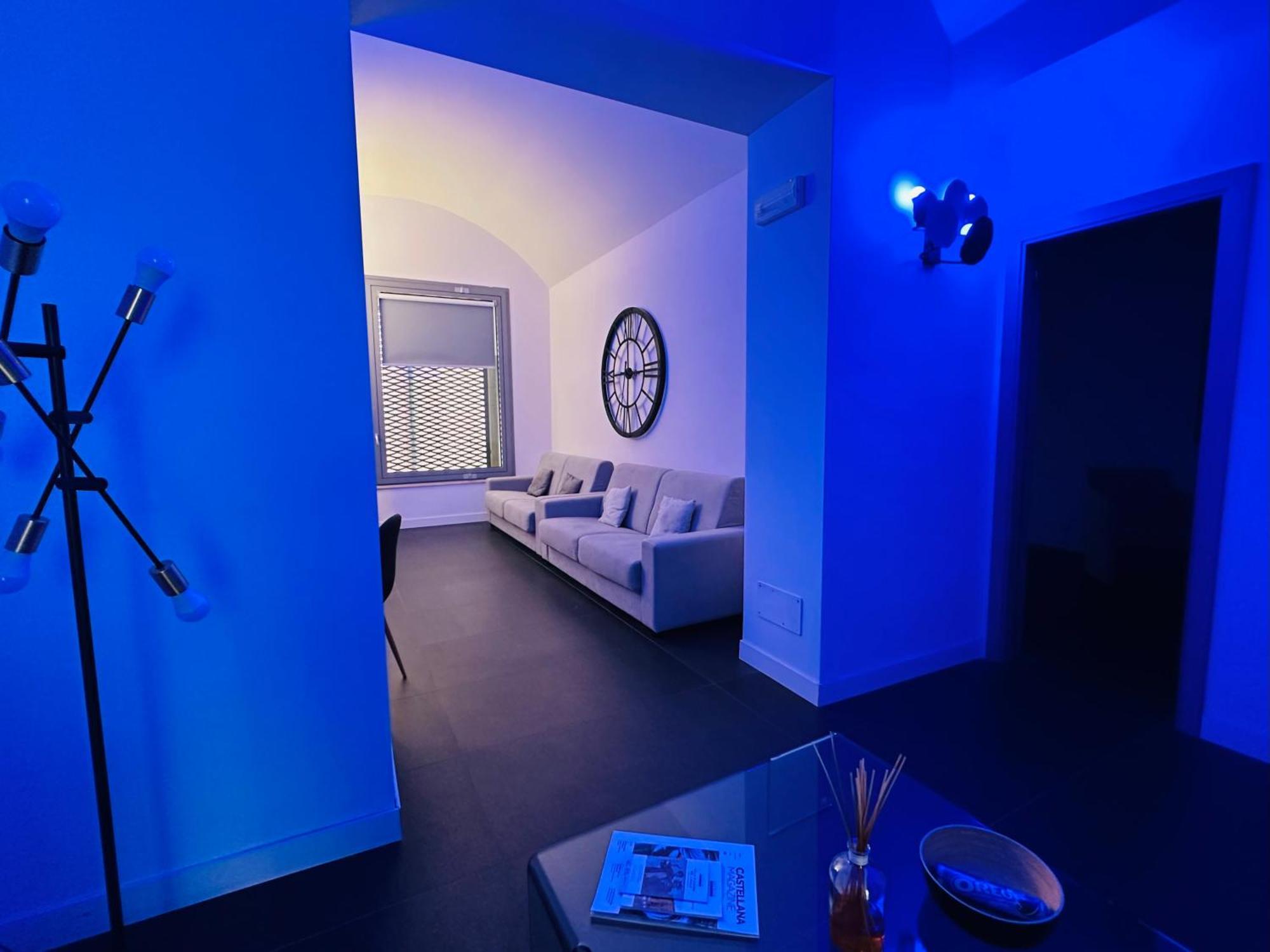 Eureka Apartment *